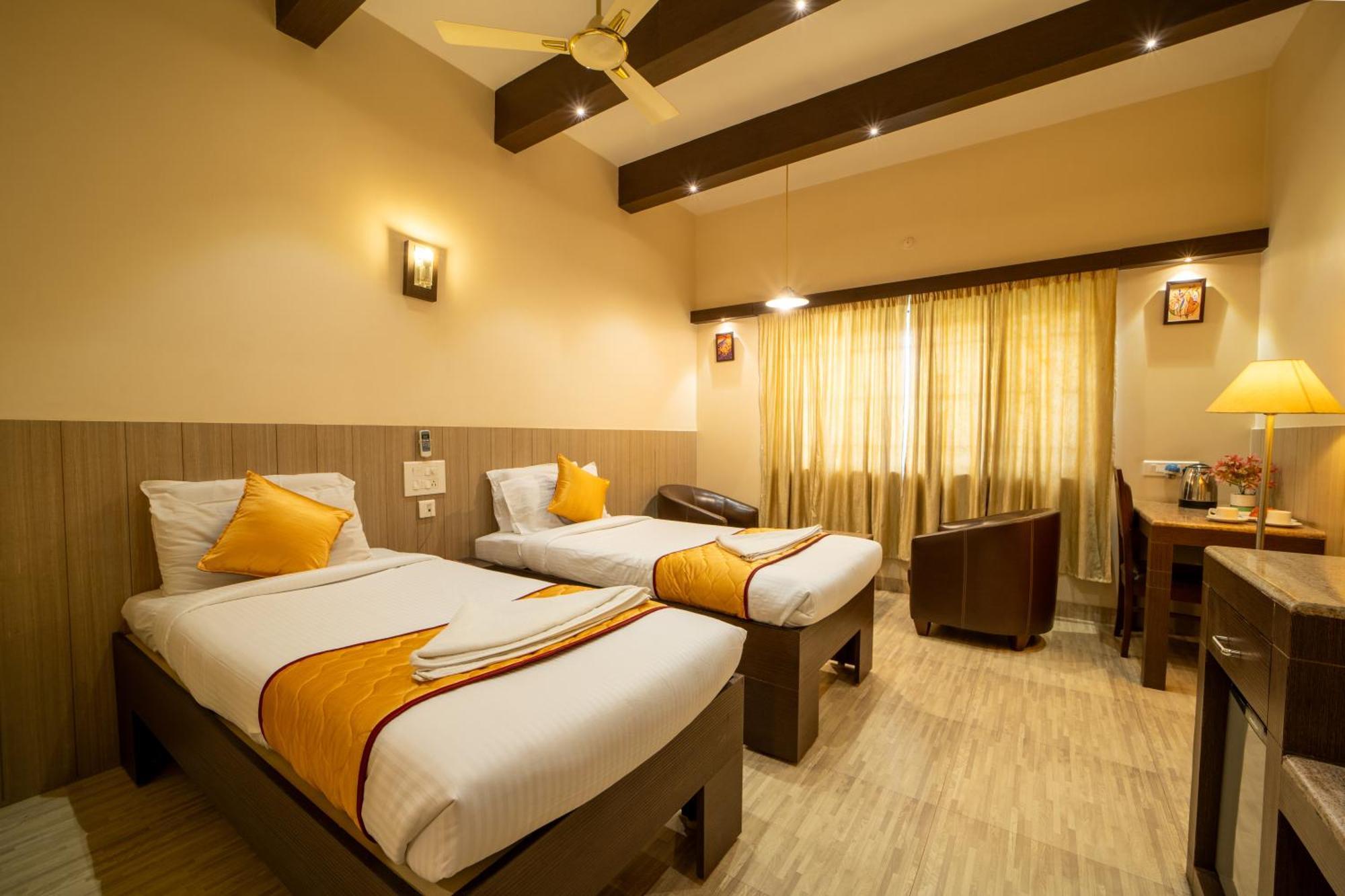 Yagappa Residency Hotel Thanjavur Ngoại thất bức ảnh
