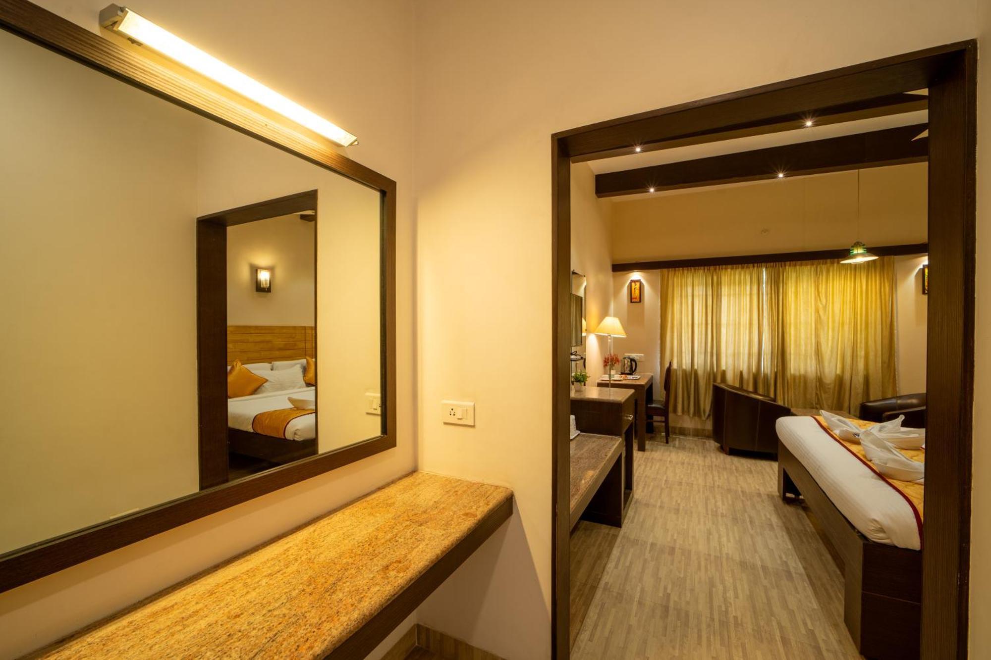 Yagappa Residency Hotel Thanjavur Ngoại thất bức ảnh